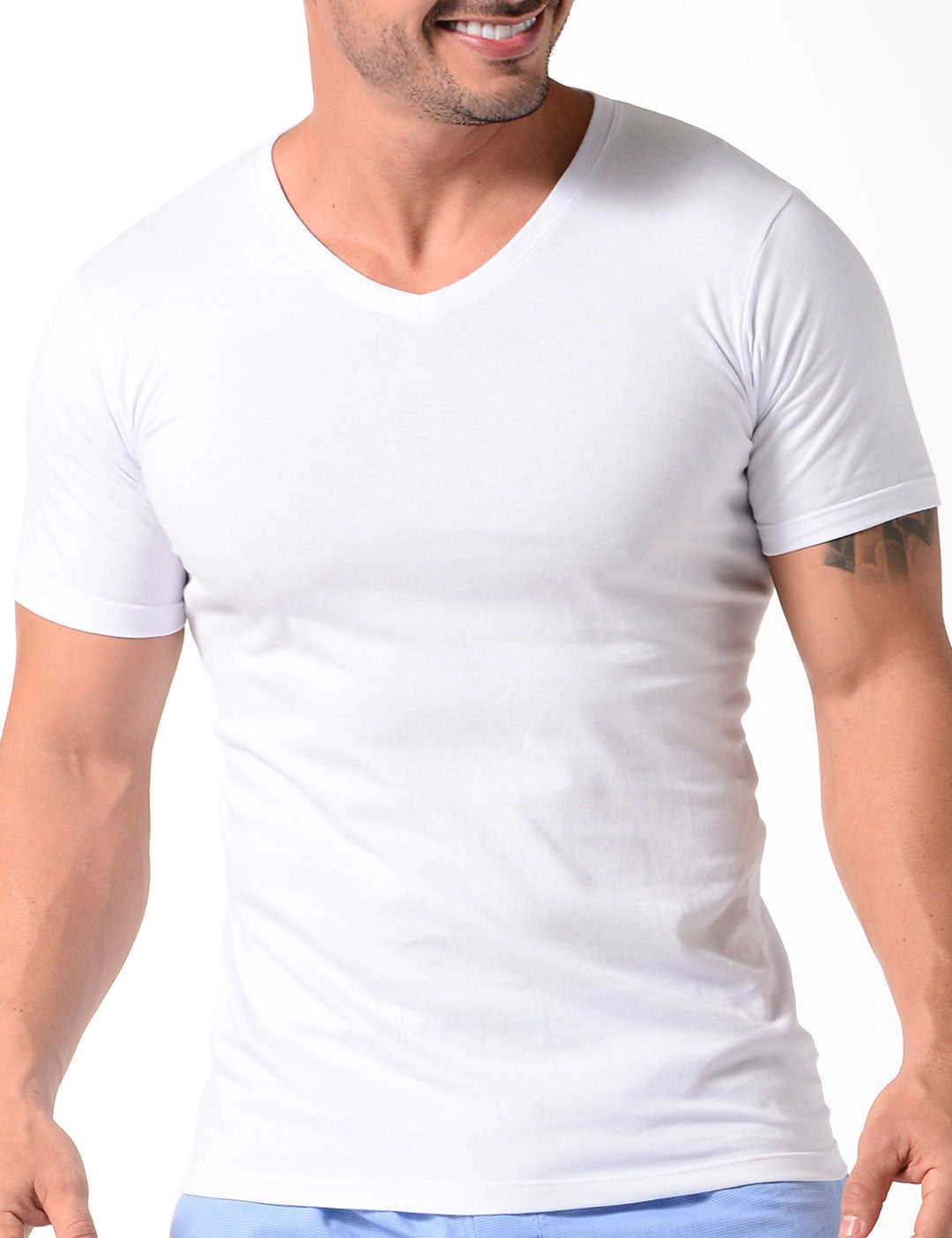 Camiseta Cuello V Manga Corta Algodón Geordi (4901)